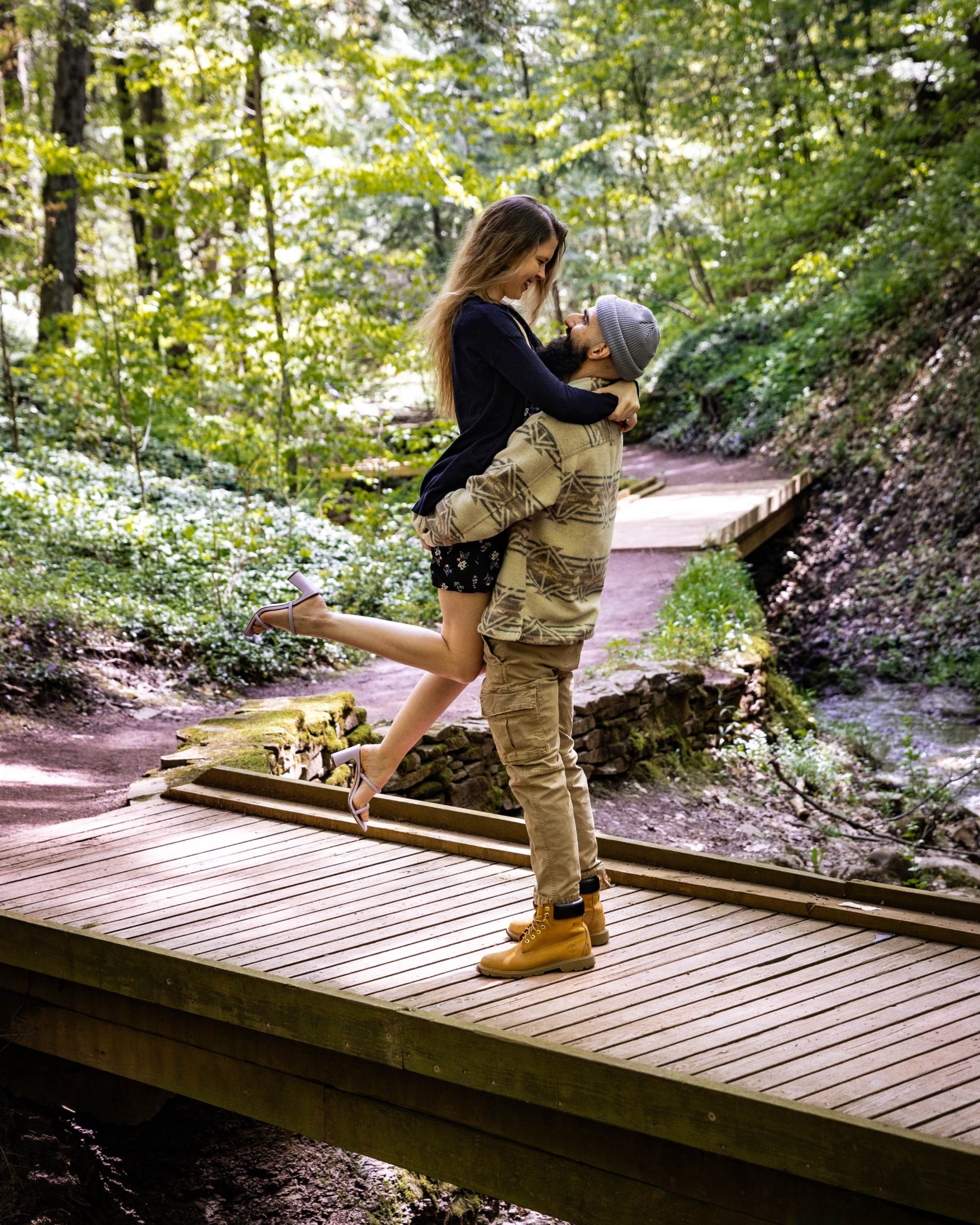 carousel-hero-element image-1